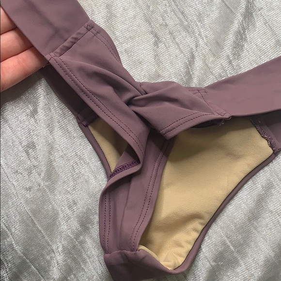 Lavender bikini - Picture 5 of 5